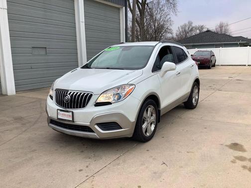 White Pearl Tricoat 2016 Buick Encore Base