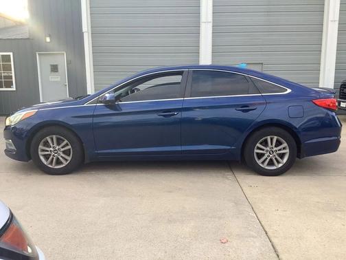2015 Hyundai SONATA SE