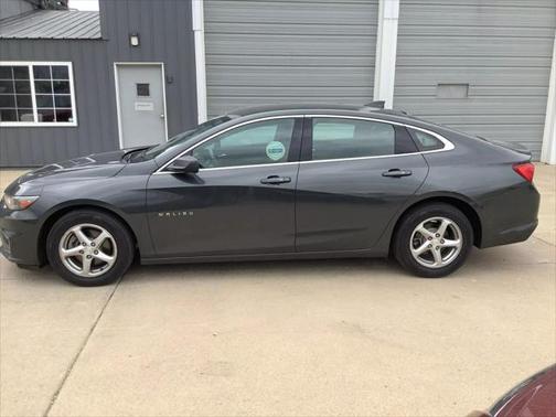 2017 Chevrolet Malibu 1LS