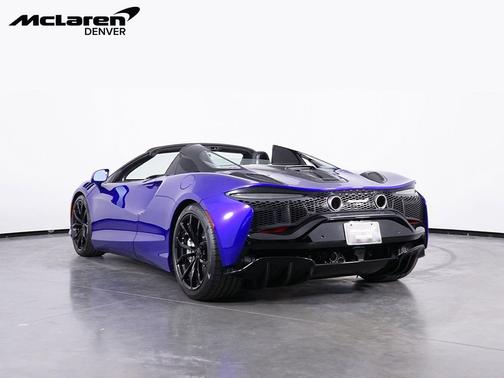 Tanzanite Blue 2025 McLaren Artura