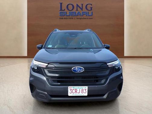 2025 Subaru Forester Base