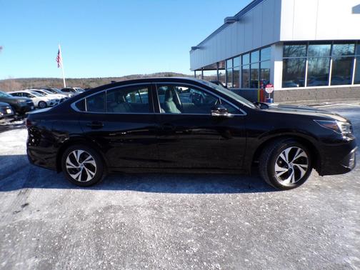 2022 Subaru Legacy Premium