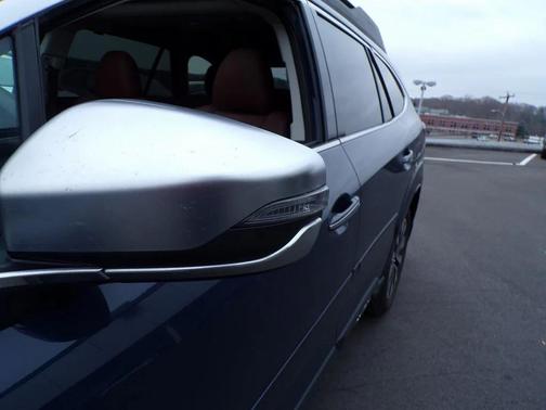 2023 Subaru Outback Touring XT