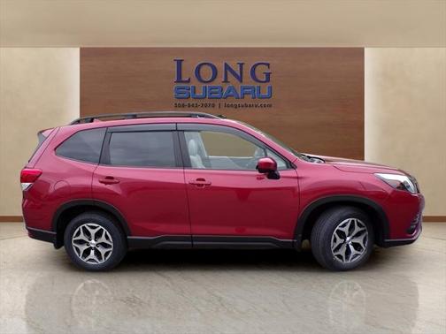 2022 Subaru Forester Premium