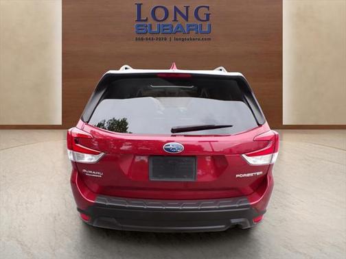 2022 Subaru Forester Premium