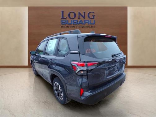 2025 Subaru Forester Base