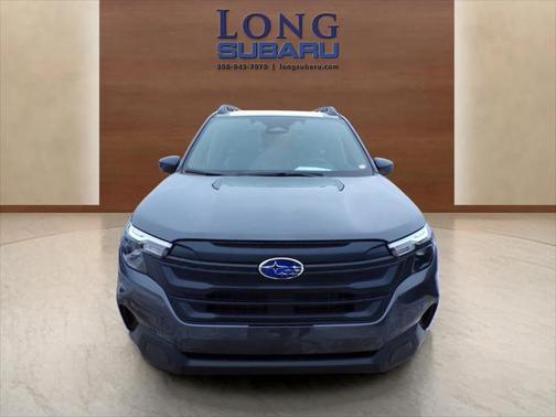 2025 Subaru Forester Base