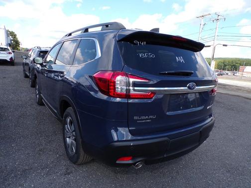 2025 Subaru Ascent Premium 7-Passenger