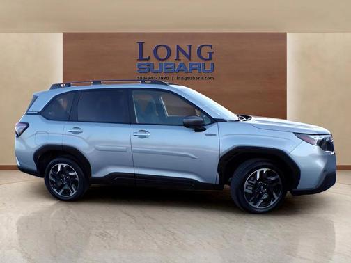 2025 Subaru Forester Hybrid Premium