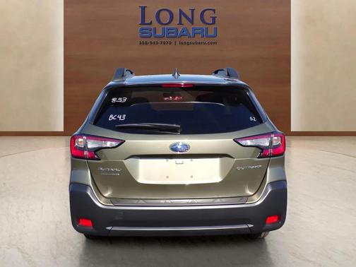 2025 Subaru Outback Premium