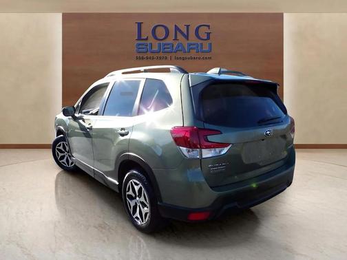2021 Subaru Forester Premium