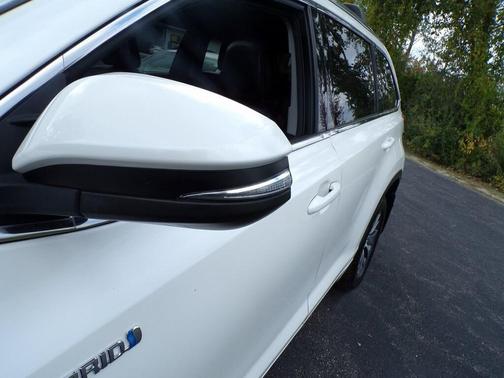 2018 Toyota Highlander Hybrid XLE