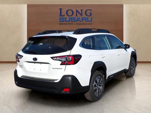 2025 Subaru Outback Base