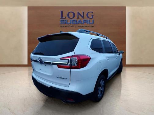 2023 Subaru Ascent Premium 8-Passenger