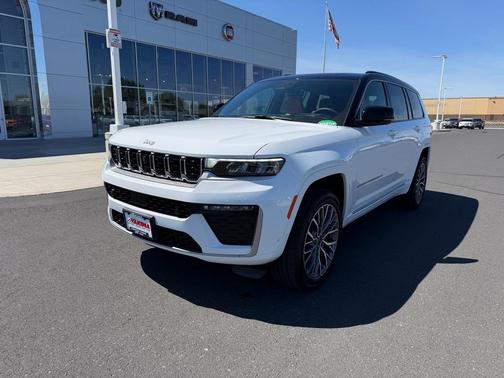 Bright White Clearcoat 2026 Jeep Grand Cherokee L Summit