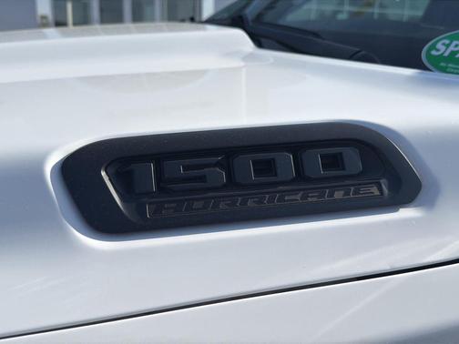 Bright White Clearcoat 2026 RAM 1500 Big Horn