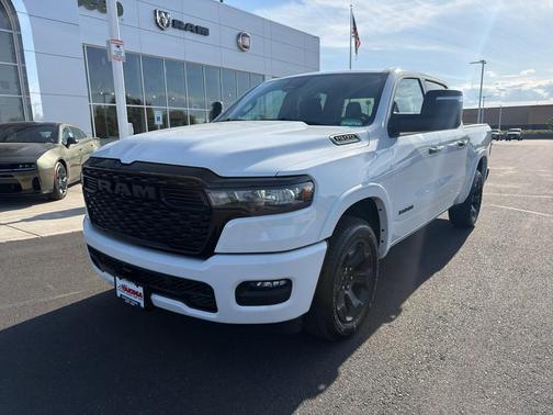 Bright White Clearcoat 2026 RAM 1500 Big Horn