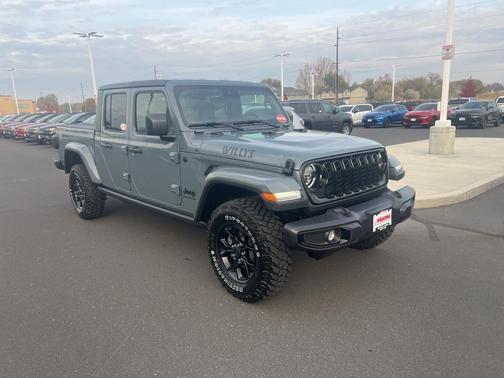 2025 Jeep Gladiator Sport