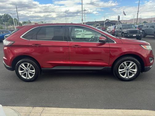 Ruby Red Metallic Tinted Clearcoat 2015 Ford Edge SEL