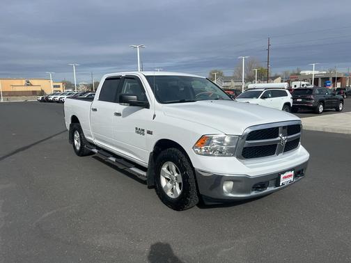2017 RAM 1500 SLT