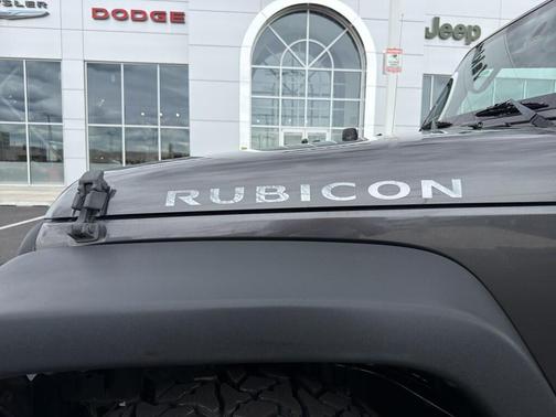Granite Crystal Metallic 2017 Jeep Wrangler Unlimited Rubicon