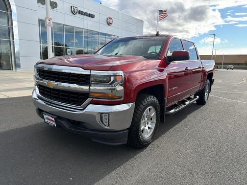 Cajun Red Tintcoat 2018 Chevrolet Silverado 1500 LT