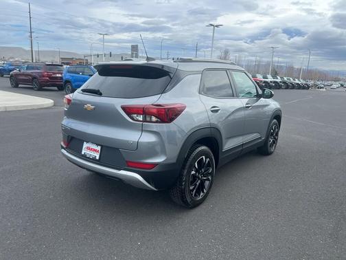 Sterling Gray Metallic 2023 Chevrolet Trailblazer LT