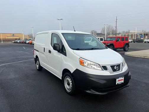 2019 Nissan NV200 S
