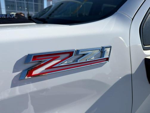 Summit White 2023 Chevrolet Silverado 3500 LTZ