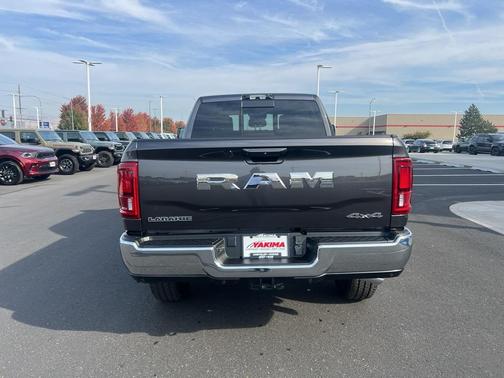 Granite Crystal Clearcoat Metallic 2026 RAM 2500 Laramie