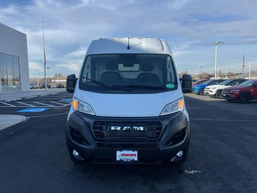Bright White Clearcoat 2026 RAM ProMaster 2500 High Roof