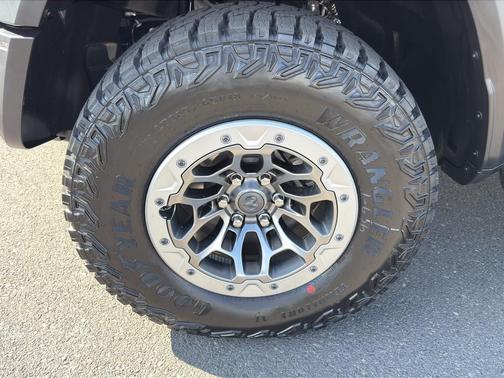 Molten Red Pearlcoat 2026 RAM 1500 RHO