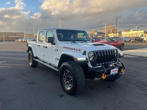 2021 Jeep Gladiator Mojave