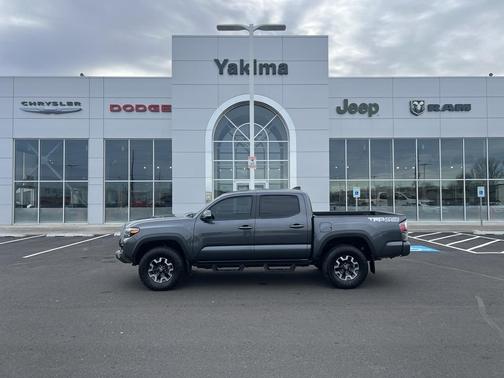 2023 Toyota Tacoma TRD Off Road