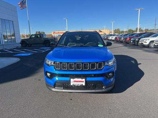 Hydro Blue Pearlcoat 2026 Jeep Compass Limited Altitude
