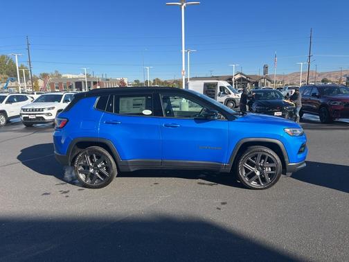 2026 Jeep Compass Limited Altitude