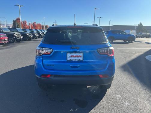 2026 Jeep Compass Limited Altitude