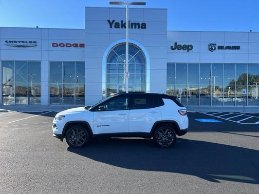 2026 Jeep Compass Limited Altitude