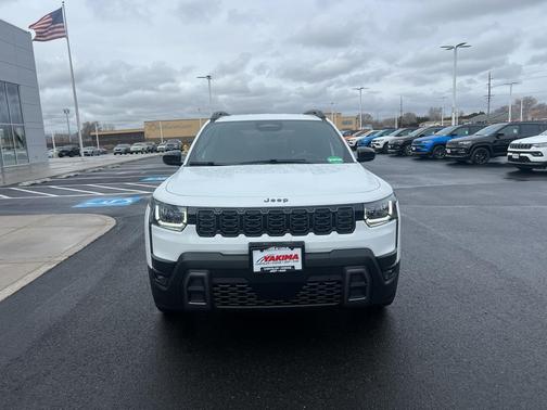 2026 Jeep Cherokee LAREDO/LIMITED