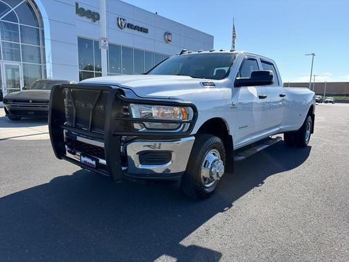 Bright White Clearcoat 2019 RAM 3500 Tradesman