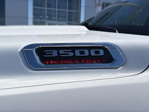 Bright White Clearcoat 2019 RAM 3500 Tradesman
