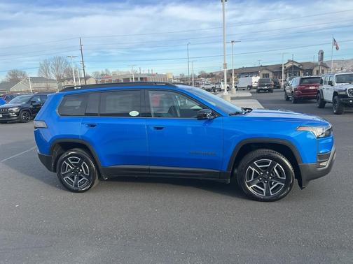 2026 Jeep Cherokee LAREDO/LIMITED