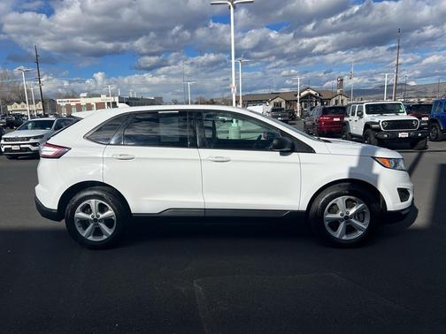 2018 Ford Edge SE