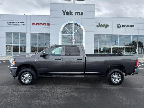 Granite Crystal Clearcoat Metallic 2022 RAM 3500 Tradesman