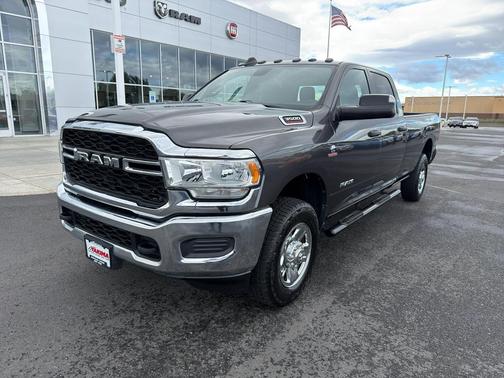 Granite Crystal Clearcoat Metallic 2022 RAM 3500 Tradesman