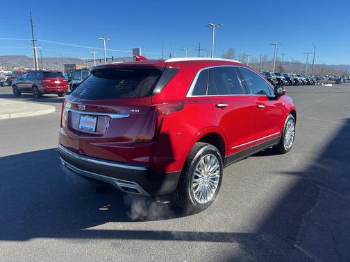 2020 Cadillac XT5 Premium Luxury