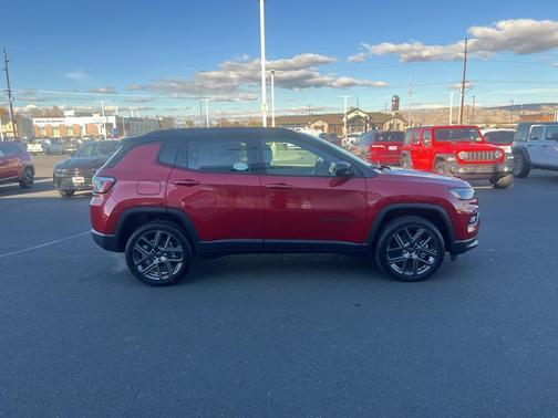 2026 Jeep Compass Limited Altitude