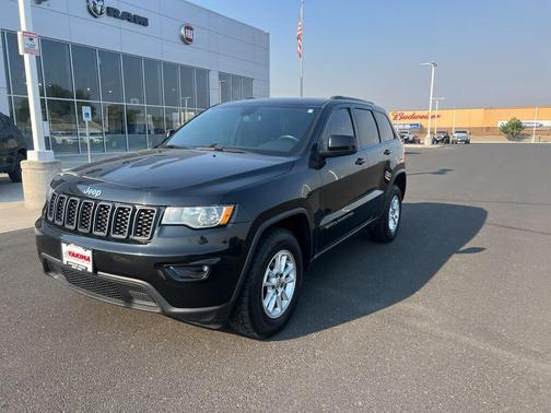 2019 Jeep Grand Cherokee Laredo E