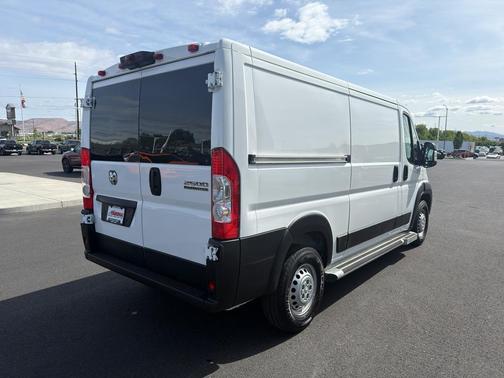 Bright White Clearcoat 2025 RAM ProMaster 2500 Base