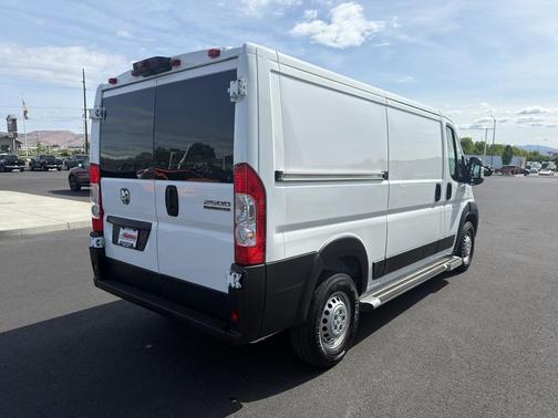 Bright White Clearcoat 2025 RAM ProMaster 2500 Base